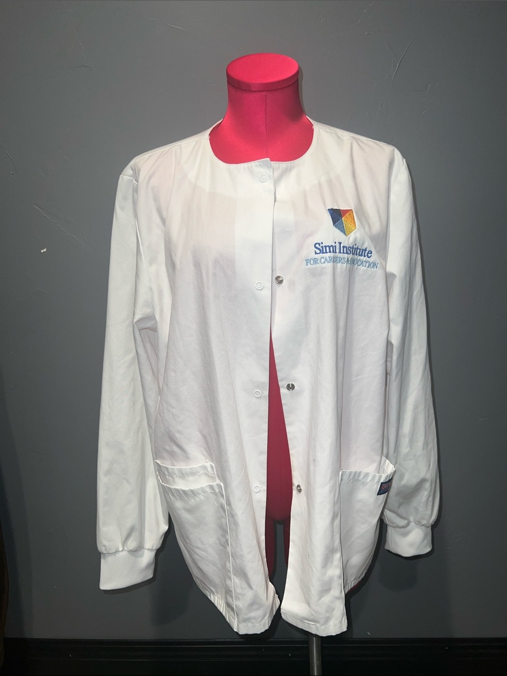 Simi Institute Nail  Student Smock